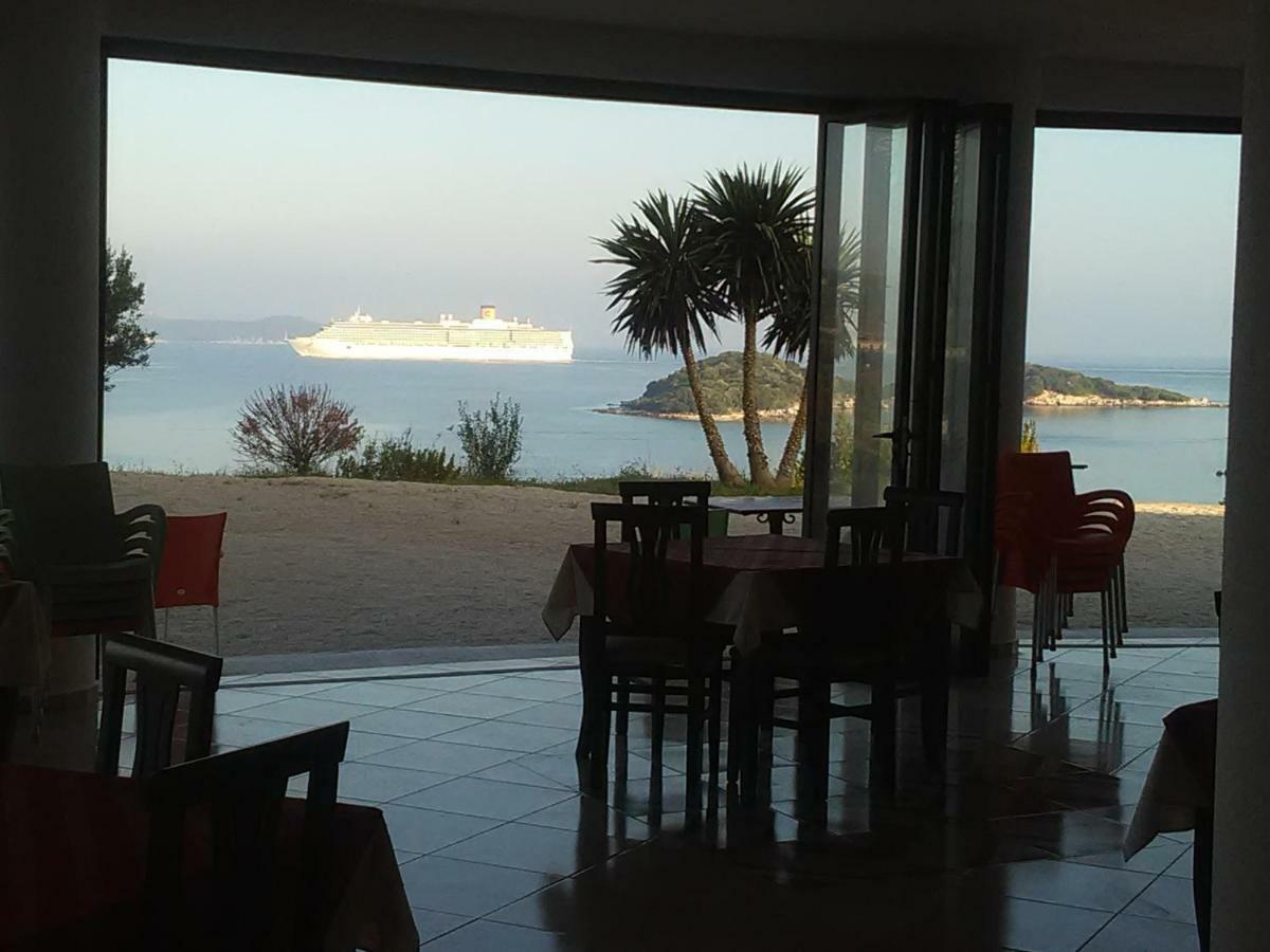 Hotel Majestic Εξαμίλιο Εξωτερικό φωτογραφία
