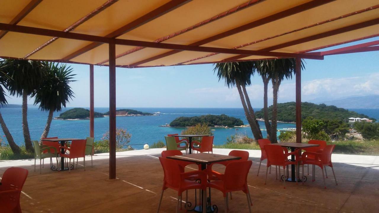 Hotel Majestic Εξαμίλιο Εξωτερικό φωτογραφία